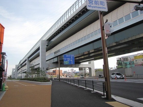 第二京阪道路宮前地区（専用部：橋長533.9m、一般部：橋長429．9ｍ）